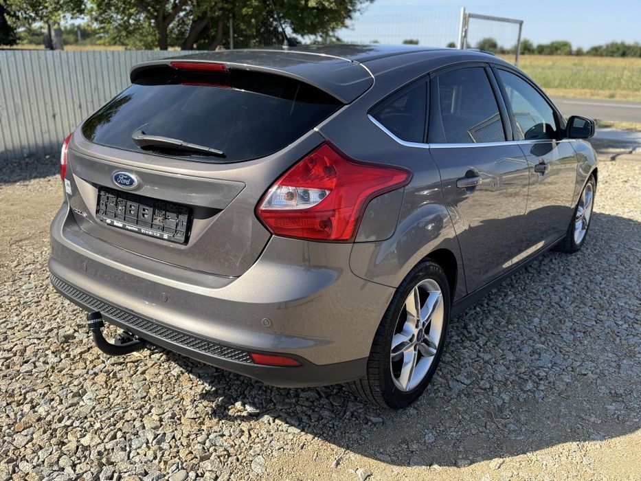 Vând Ford Focus 3