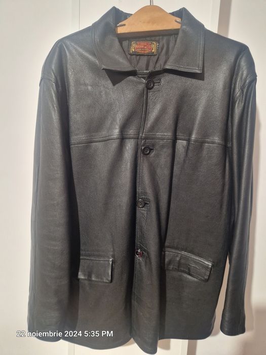 Scurta  piele neagra