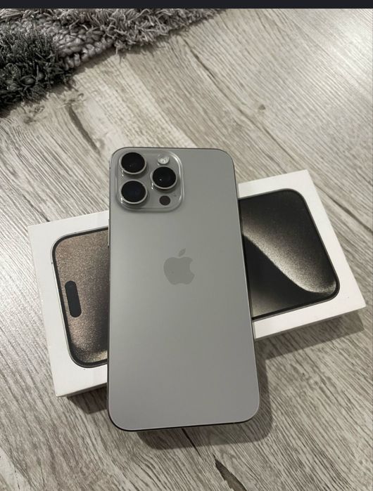Iphone 15 pro max vand/schimb