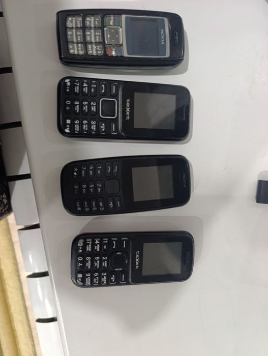 Продам телефон бу