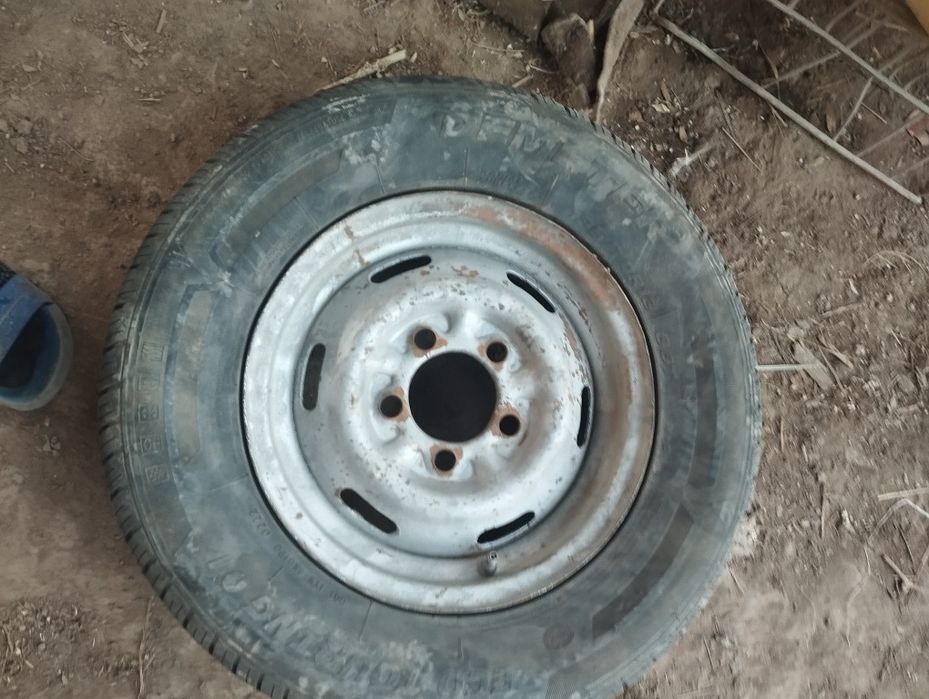 Balon Demetir 185/70/13 lik