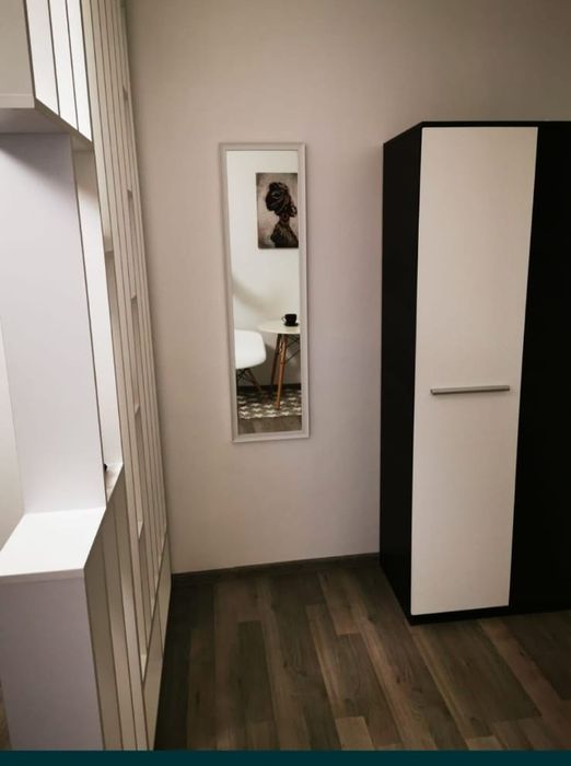 Inchiriez studio Edificiul Karina