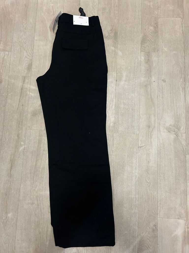 Елегантен черен панталон