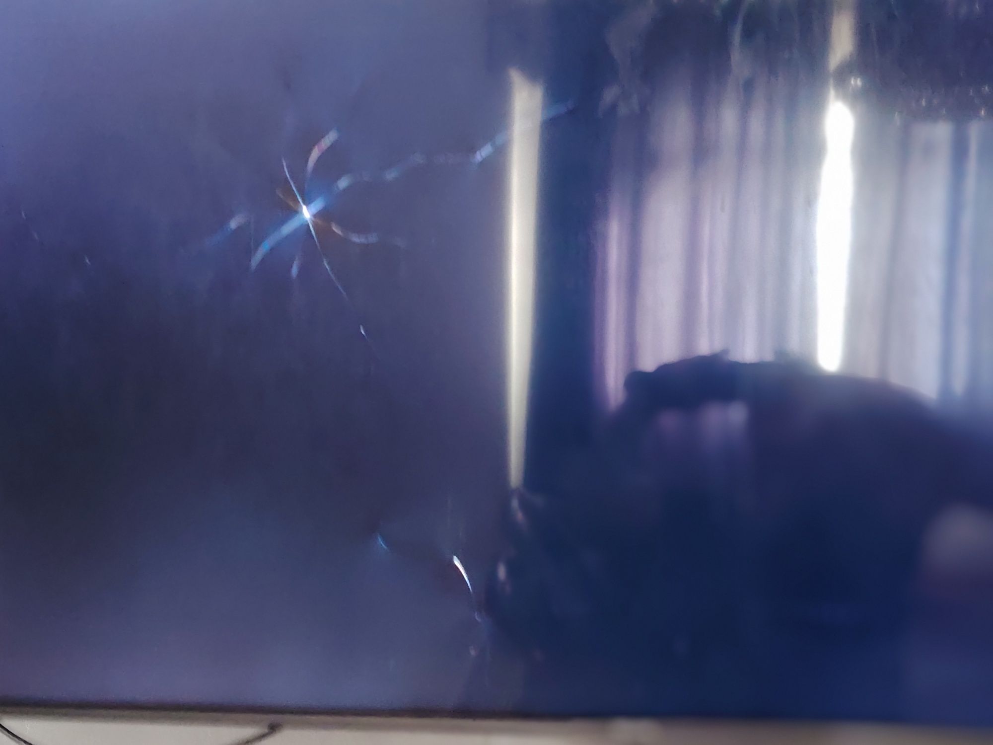 Hisense 55 tali ekran ketkan