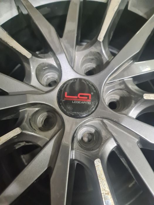 Комплект дисков литые R18