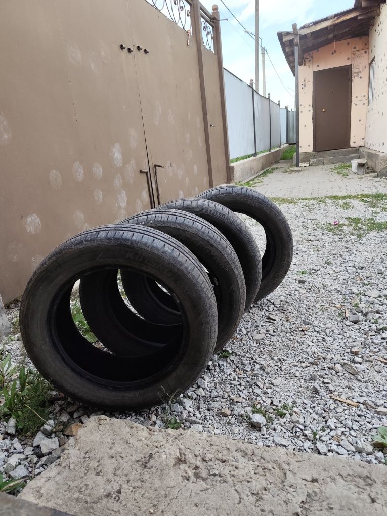 Продается шины..