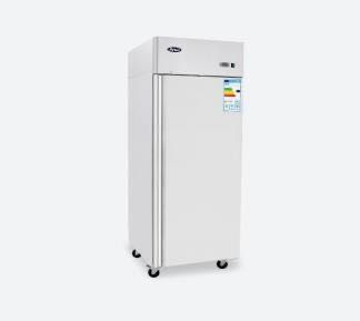 Cesionez/Închiriez  echipamente profesionale cofetărie/patiserie