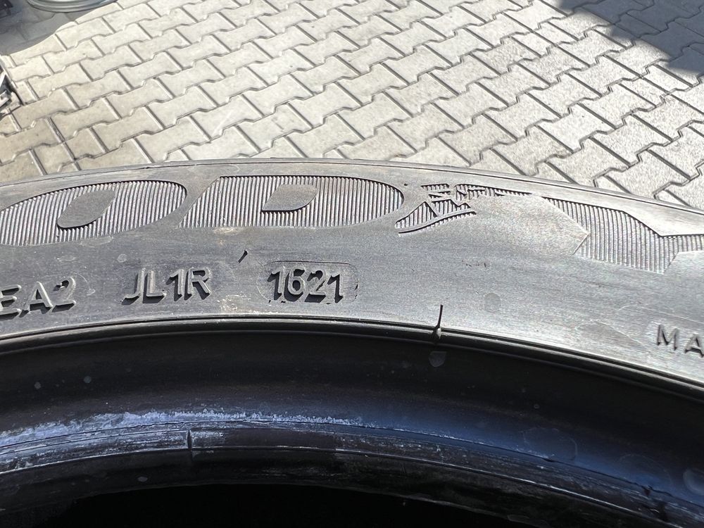 Летни гуми GOODYEAR RSC 245/45/19 и 275/40/19 DOT2021г