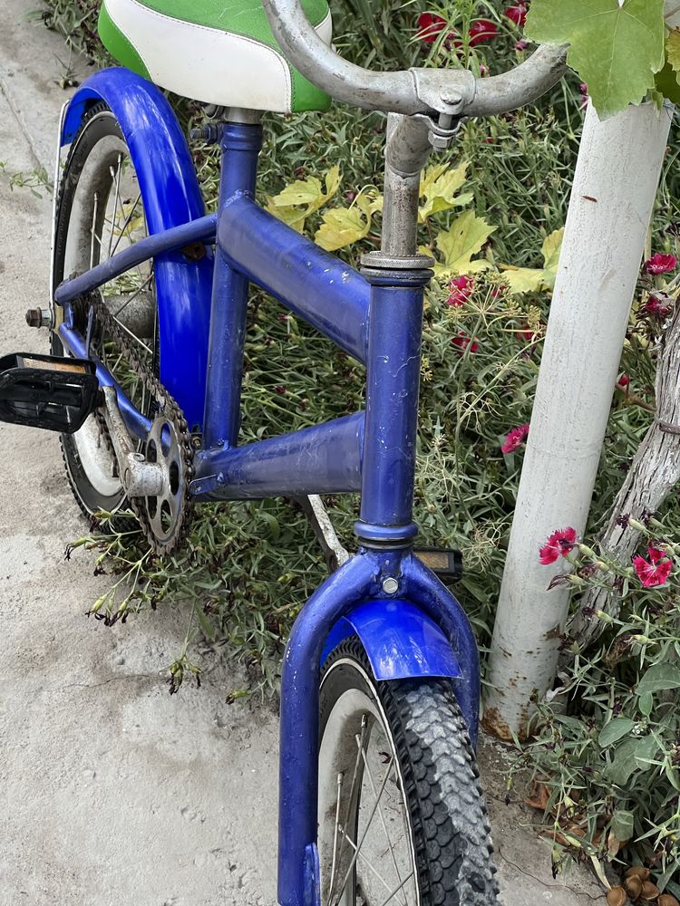 Bolalar velosipedi 5, 6 yoshliklar uchun