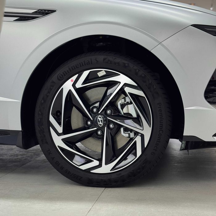 2025 Sonata Style Plus