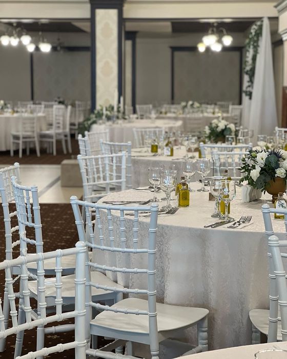 CALITATE, scaune Chiavari, dimensiune mare (4 Bare)POLIPROPILENA PURA