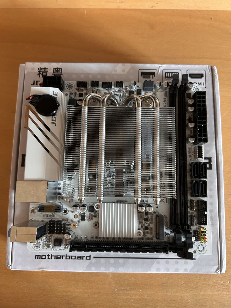 Placa de baza mitx b350i-plus ARGB+r5 5600x
