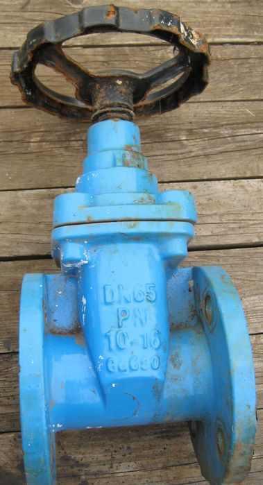 Robinet sertar pana PN10 DN65