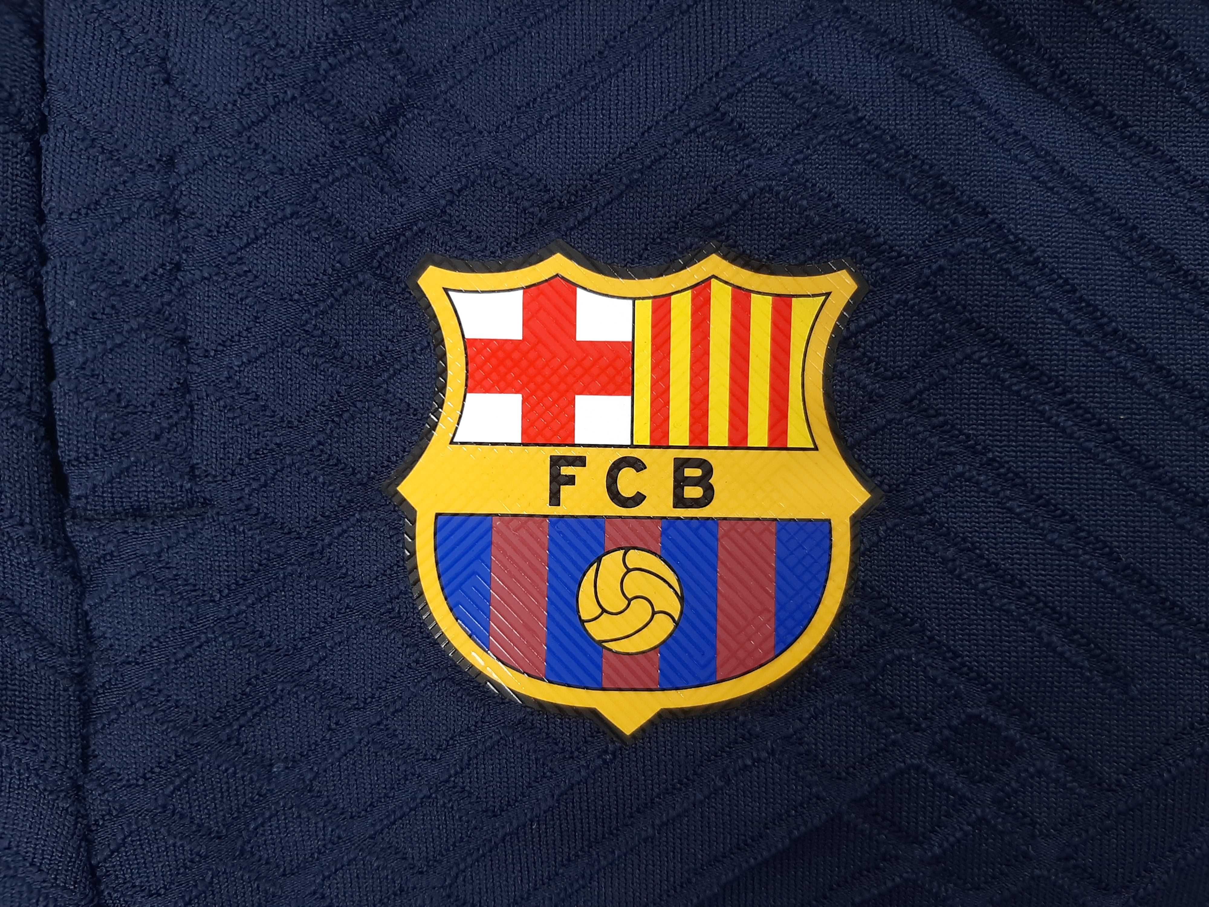 Nike Barcelona Strike Elite - Оригинално дамско долнище размер M