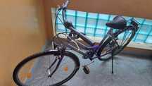 Bicicleta cu roti de 28