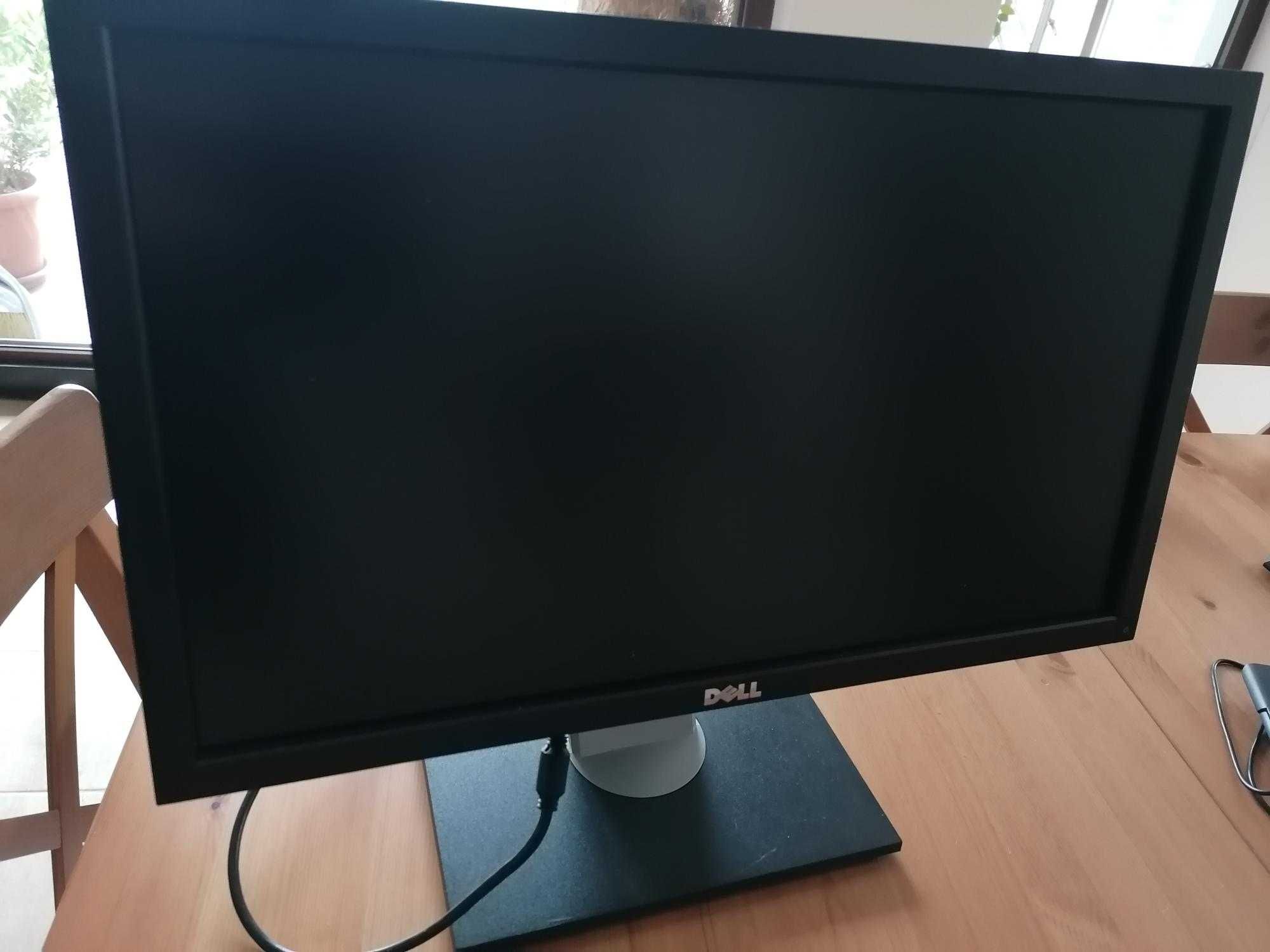 Монитор DELL 22"