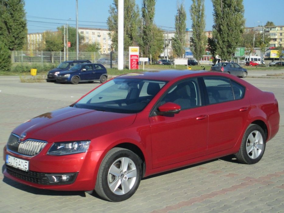 Vând Skoda Octavia 3, unicul proprietar, km reali foarte putini