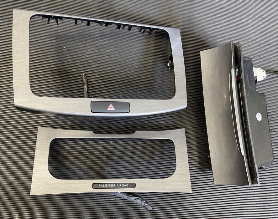 Ornament navigatie, climatronic, scrumiera, passat b7. 2011 / 2015