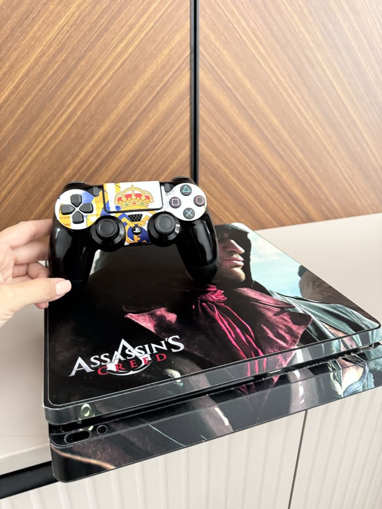 срочно ps4 в отличном состояние