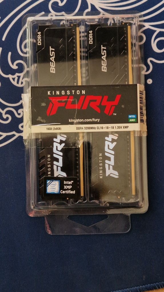 ОЗУ kingston fury