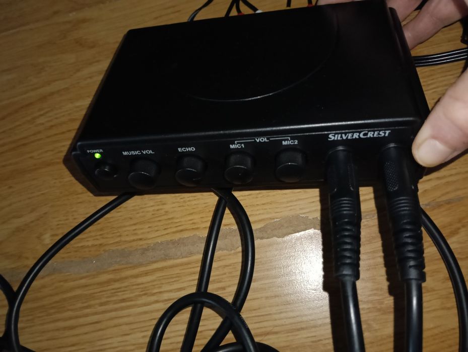 Set microfoane silver crest