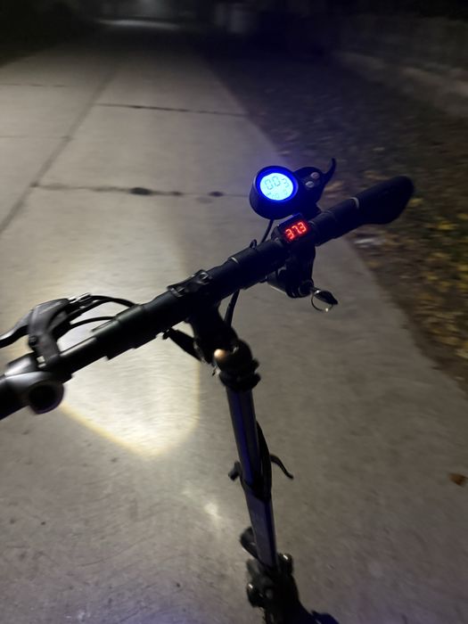 Trotineta electrica  Ryde 1500 lei