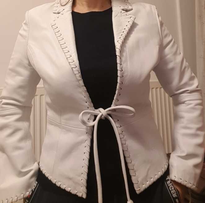 Geaca dama eleganta din piele naturala-marimea 40