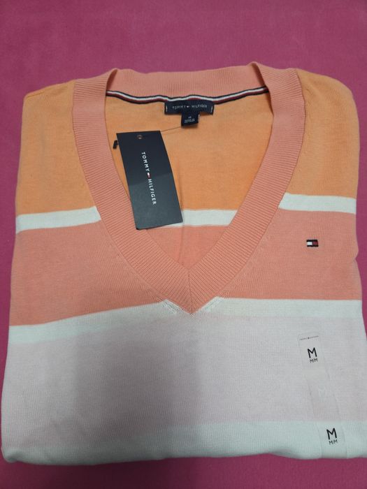 Пуловер Tommy Hilfiger нов