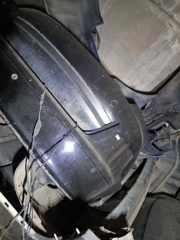 Различни цветове задна броня A3 8P 4вр