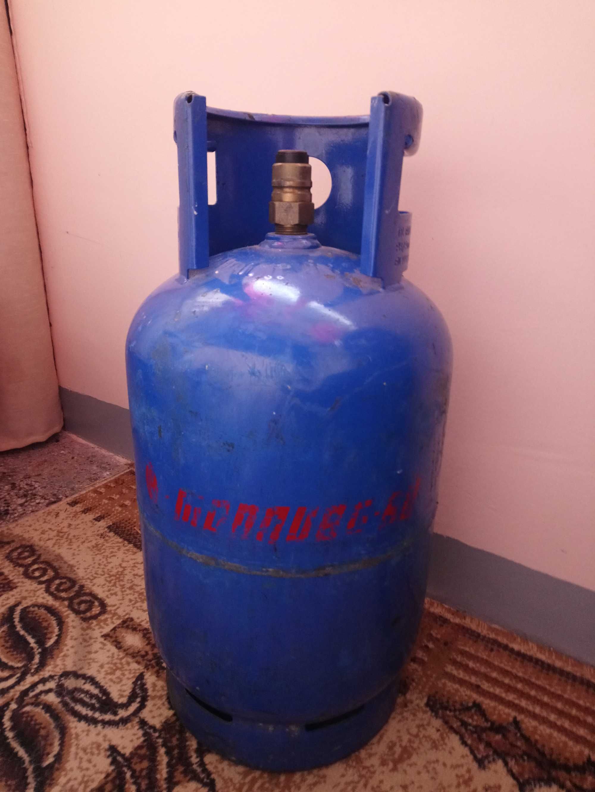 Газова бутилка 27л.