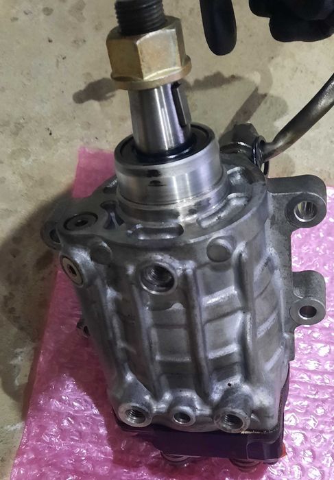 Pompa injectie Opel Vectra C 3.0cdti 8-97228919-4