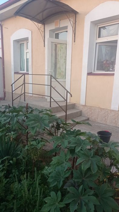 2 сотихли Каттедж сотилади...