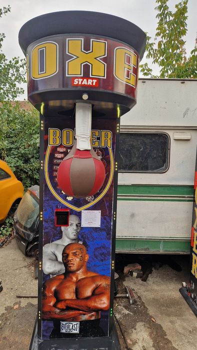 Box electronic  divertisment