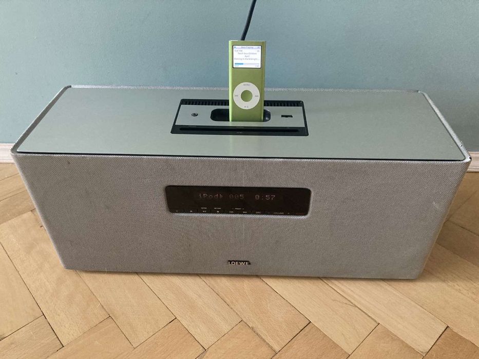 Саундбар Loewe Soundbox AUX iPod iPhone FM MP3 USB