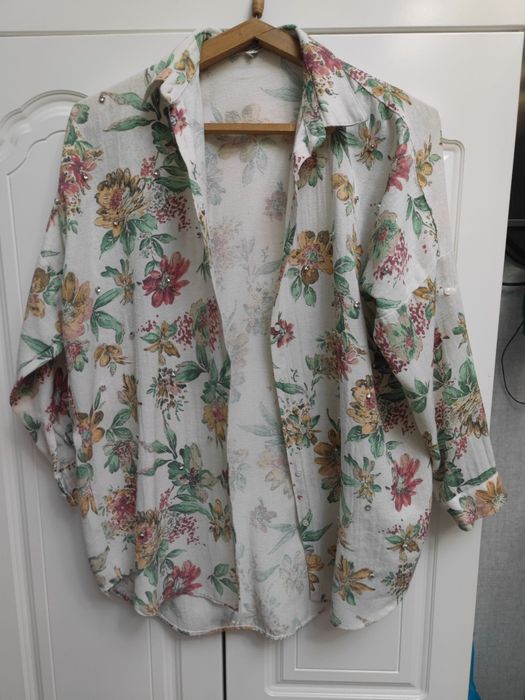 Льняная рубашка. Со стразами.