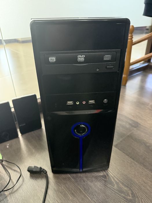 Kompyuter sotiladi eski