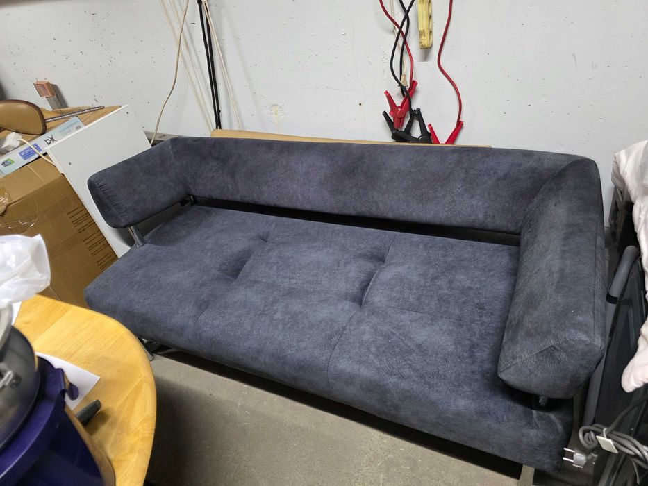 Диван для офиса или для дома