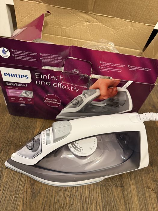 Philips ютия нова