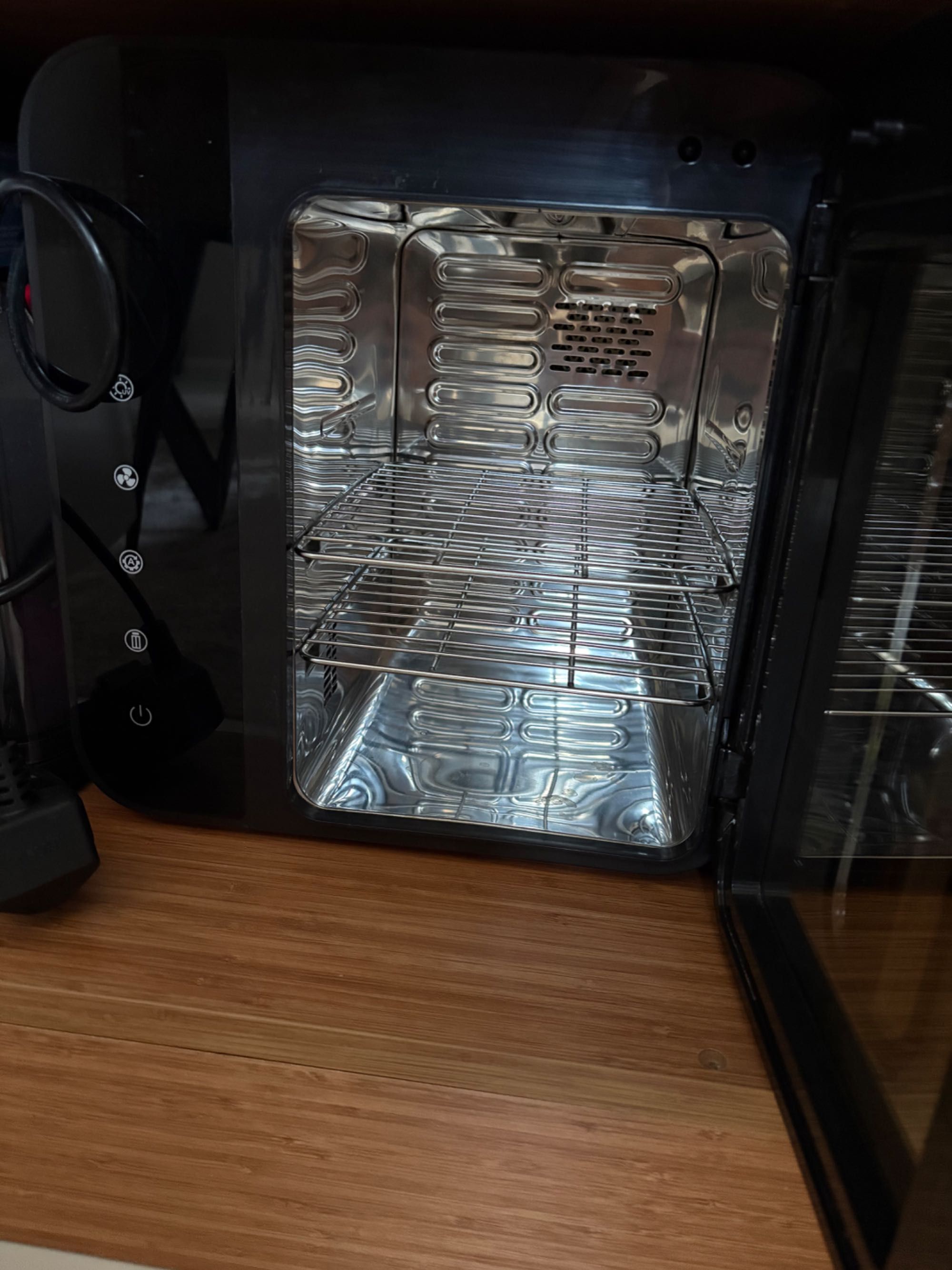 UV Стерилизатор Tommee Tippee