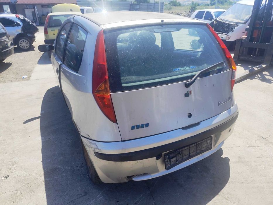 Fiat Punto 1.2 - 60к.с - 2000г. на части