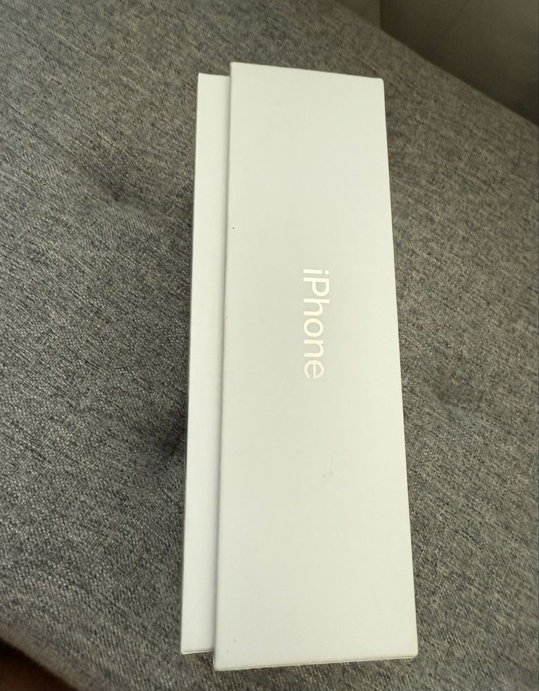 Iphone 11 с кутия