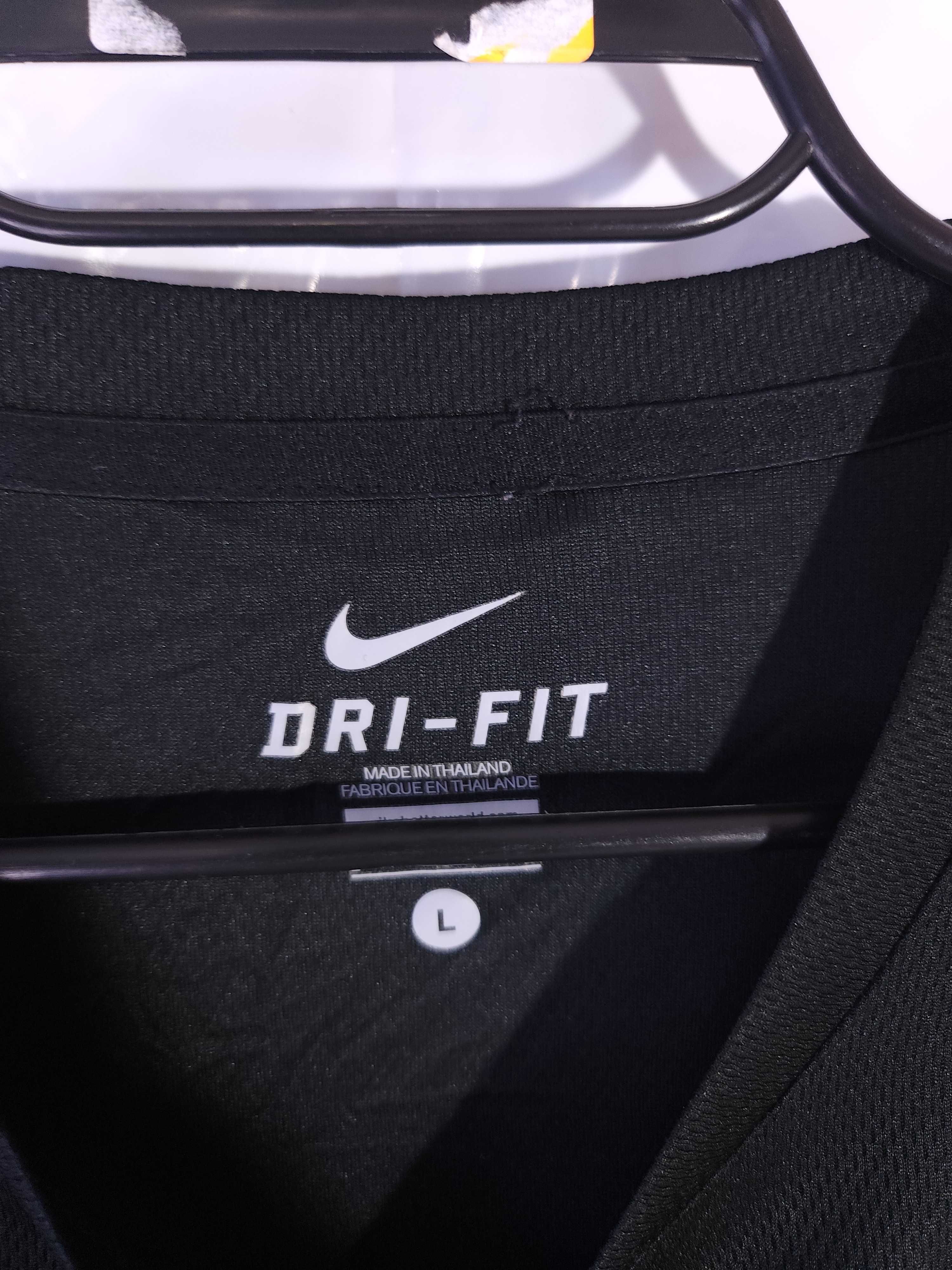 NIKE Dri-Fit Тениска/Мъжка L