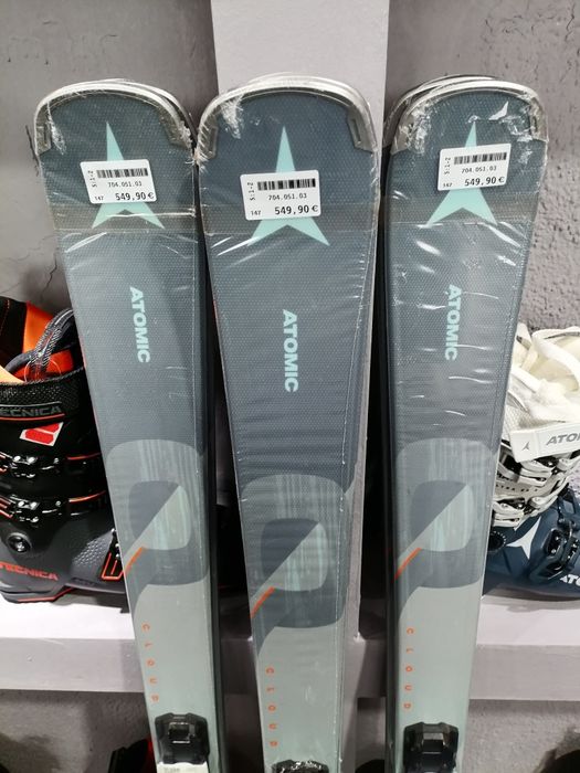 Schiuri ski Atomic Cloud Q Pro 147 cm + legaturi Atomic M 10 Gw Nou!