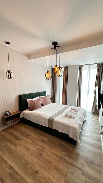 Inchiriez apartament Campeador City