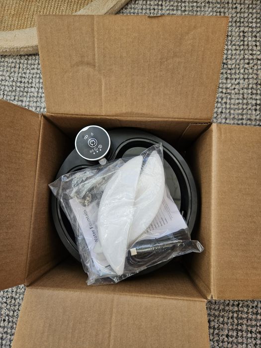 Fântână pentru pisici, USB,  nouă, in cutie