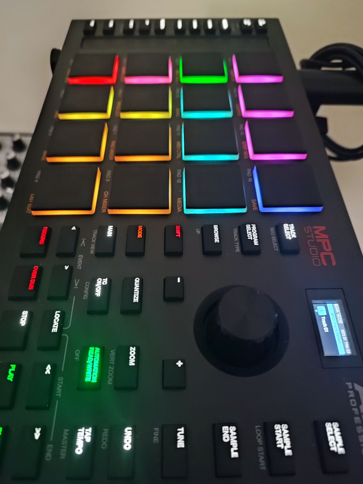Akai mpc studio 2