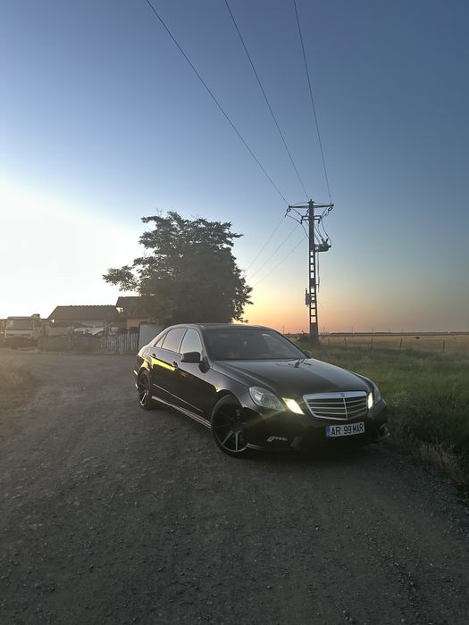 Mercedes Benz E350 AMG