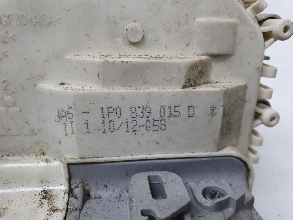 Broasca usa stanga spate 1p0839015d Seat Leon 2 1P (facelift)