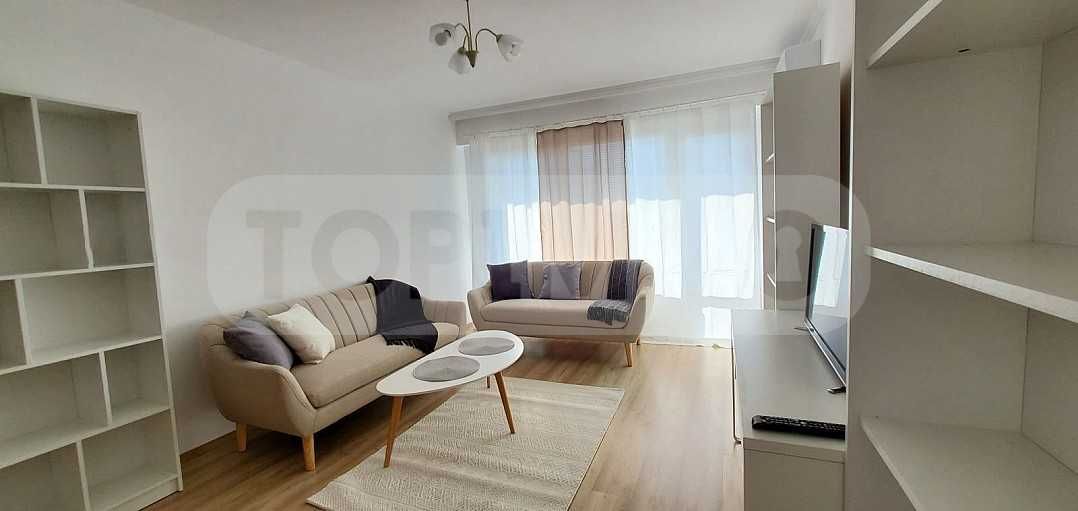 Дава се под наем Четиристаен апартамент в Варна, Чайка - 85 кв.м за 750 € - Снимка #1