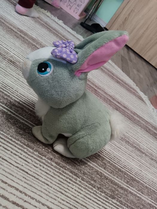 Интерактивен заек BETSY бетси